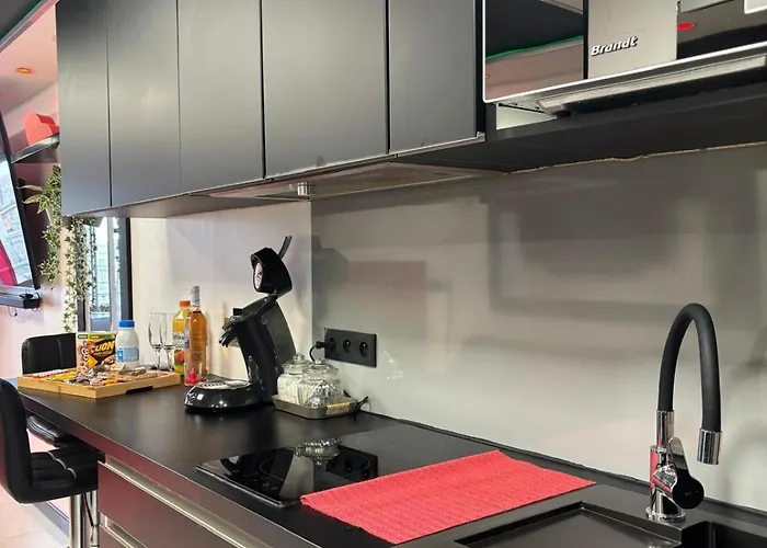 C12 Deluxe Διαμέρισμα *